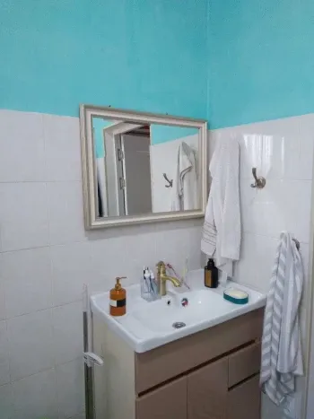 60 м², 2-комн. квартира, 5/5-2