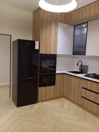 80 м², 3-комн. квартира, 7/10-1