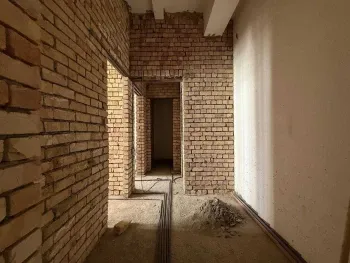 81 m², 3-xonali kvartira, 4/7-3