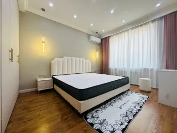 65 м², 3-комн. квартира, 2/12-1