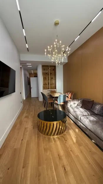 77 м², 3-комн. квартира, 8/9-0