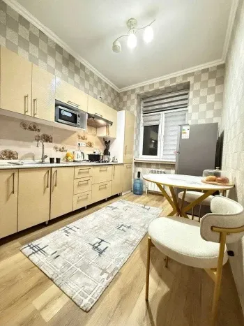 70 м², 3-комн. квартира, 8/8-1