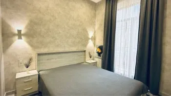 42 м², 2-комн. квартира, 3/10-0