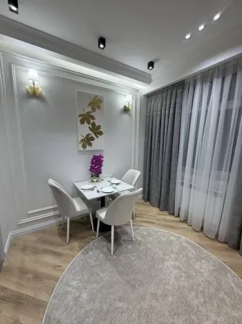 80 м², 4-комн. квартира, 6/10-2