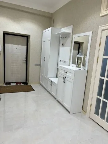 166 m², 5-xonali kvartira, 3/9-2