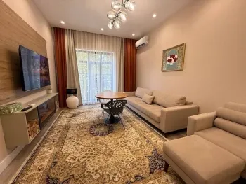60 м², 2-комн. квартира, 3/8-0