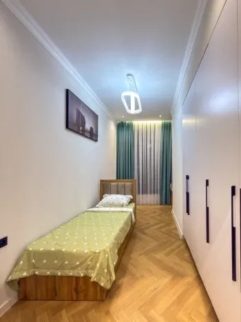 90 м², 4-комн. квартира, 9/10-3