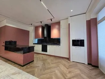155 м², 4-комн. квартира, 2/12-0