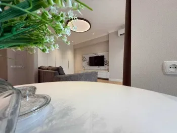 72 м², 2-комн. квартира, 9/25-0