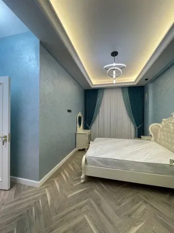 92 м², 3-комн. квартира, 3/8-2