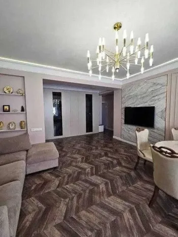 77 м², 3-комн. квартира, 8/10-0