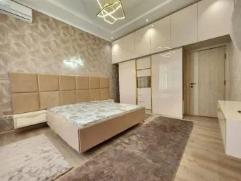 90 m², 3-xonali kvartira, 8/8-3