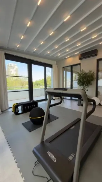 370 m², 5-xonali kvartira, 2/12-3