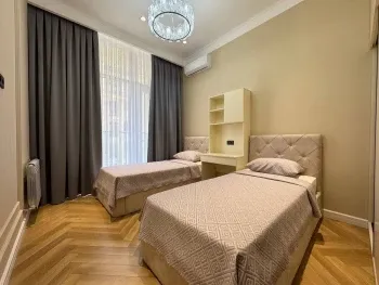 85 m², 3-xonali kvartira, 3/7-0