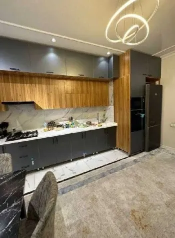 104 м², 3-комн. квартира, 2/4-2