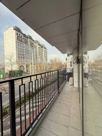 60 м², 2-комн. квартира, 2/10-0