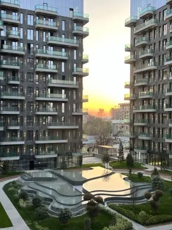 181 м², многокомнатная квартира, 7/8-1