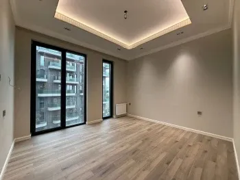 181 м², 4-комн. квартира, 10/12-1