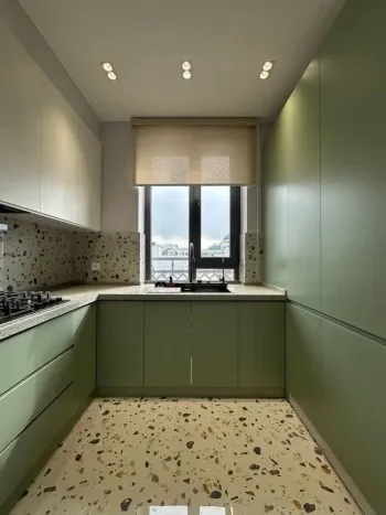 98 м², 3-комн. квартира, 8/9-3