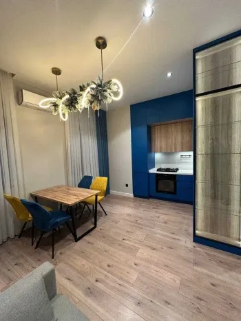 130 м², 4-комн. квартира, 5/6-2