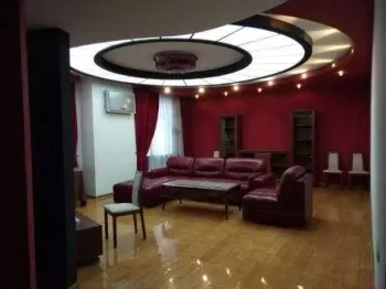 150 м², 4-комн. квартира, 4/8-2