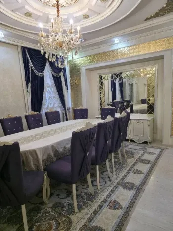 130 м², 4-комн. квартира, 1/6-2