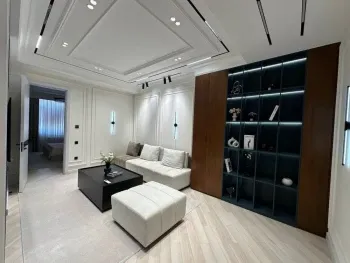 81 м², 3-комн. квартира, 3/6-1