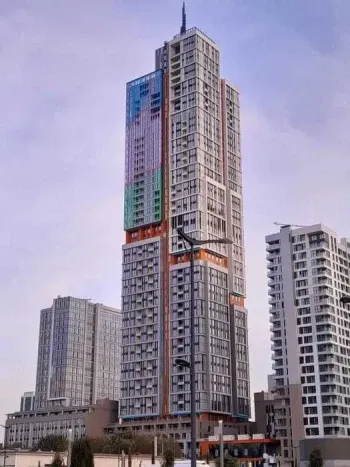 72 м², 3-комн. квартира, 8/51-0