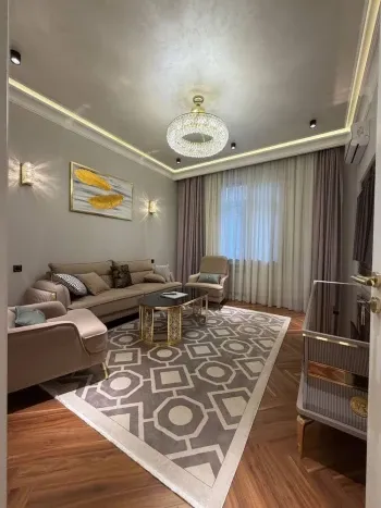 195 м², многокомнатная квартира, 1/8-0