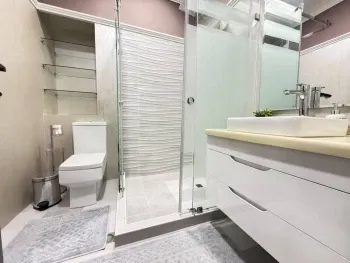 135 м², 3-комн. квартира, 5/6-1