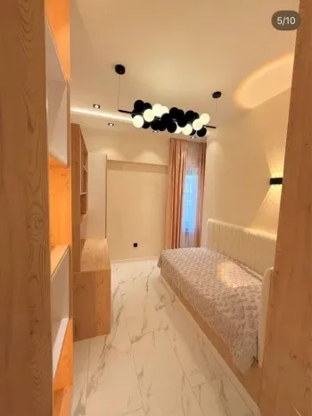 70 м², 3-комн. квартира, 10/10-1