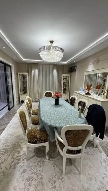 120 м², 3-комн. квартира, 3/12-0