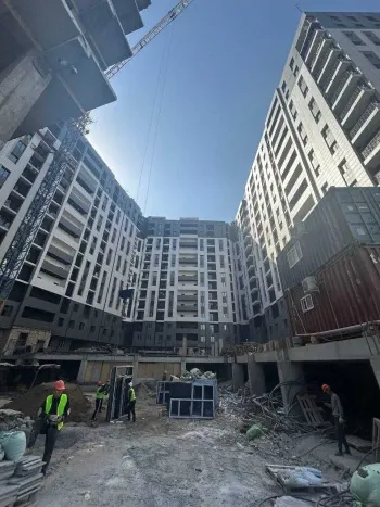 80 м², 3-комн. квартира, 3/14-0