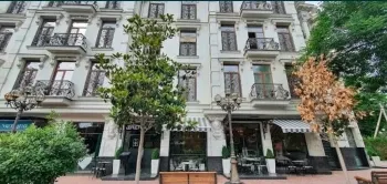 228 m², 4-xonali kvartira, 3/6-2