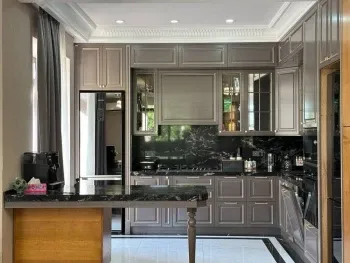 194 m², 4-xonali kvartira, 7/7-2