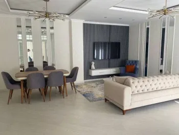 119 м², 3-комн. квартира, 3/7-1