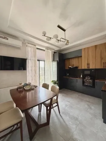 120 м², 3-комн. квартира, 6/10-2