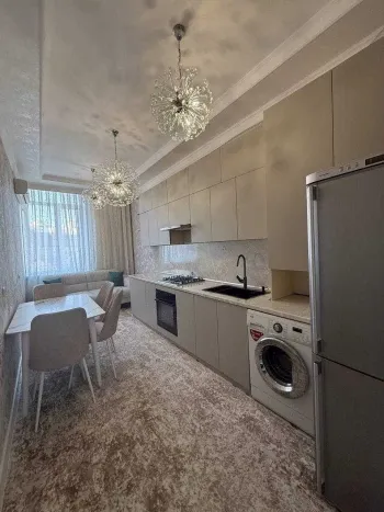 100 м², 3-комн. квартира, 6/8-1