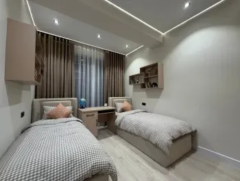 76 м², 3-комн. квартира, 2/9-3