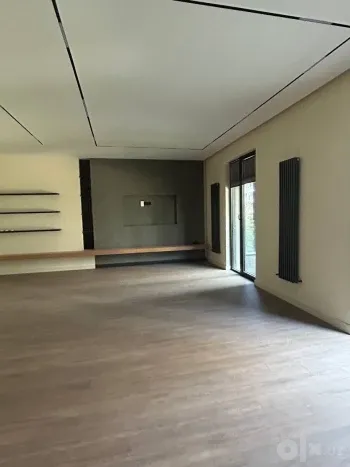 147 м², 4-комн. квартира, 3/12-1