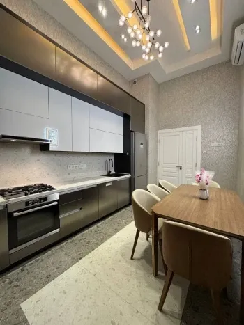114 м², 5-комн. квартира, 7/7-3