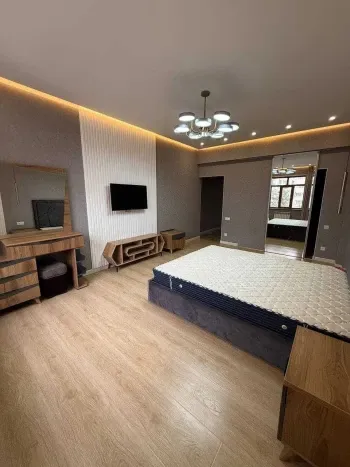 135 м², 4-комн. квартира, 3/6-3