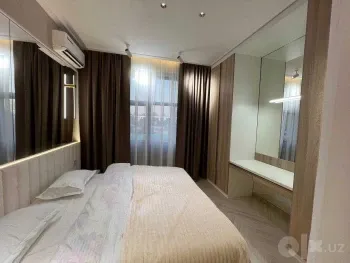 85 м², 3-комн. квартира, 7/10-3