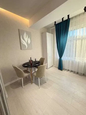 73 м², 3-комн. квартира, 7/10-3