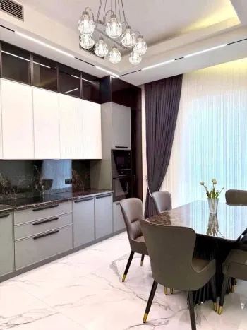 126 м², 4-комн. квартира, 3/7-2