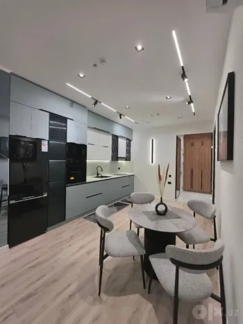 60 м², 2-комн. квартира, 17/25-2