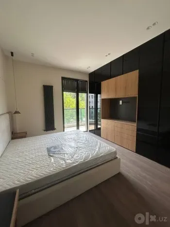 147 м², 4-комн. квартира, 3/12-3