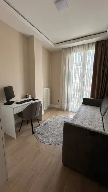 100 м², 4-комн. квартира, 3/7-3