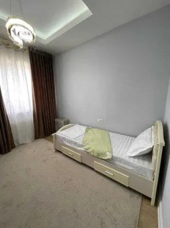 88 м², 3-комн. квартира, 4/8-3