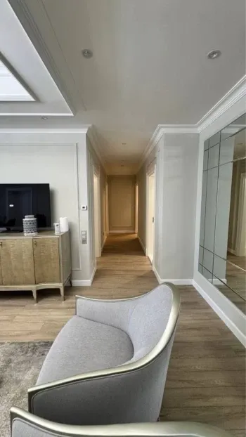 130 м², 4-комн. квартира, 8/9-3